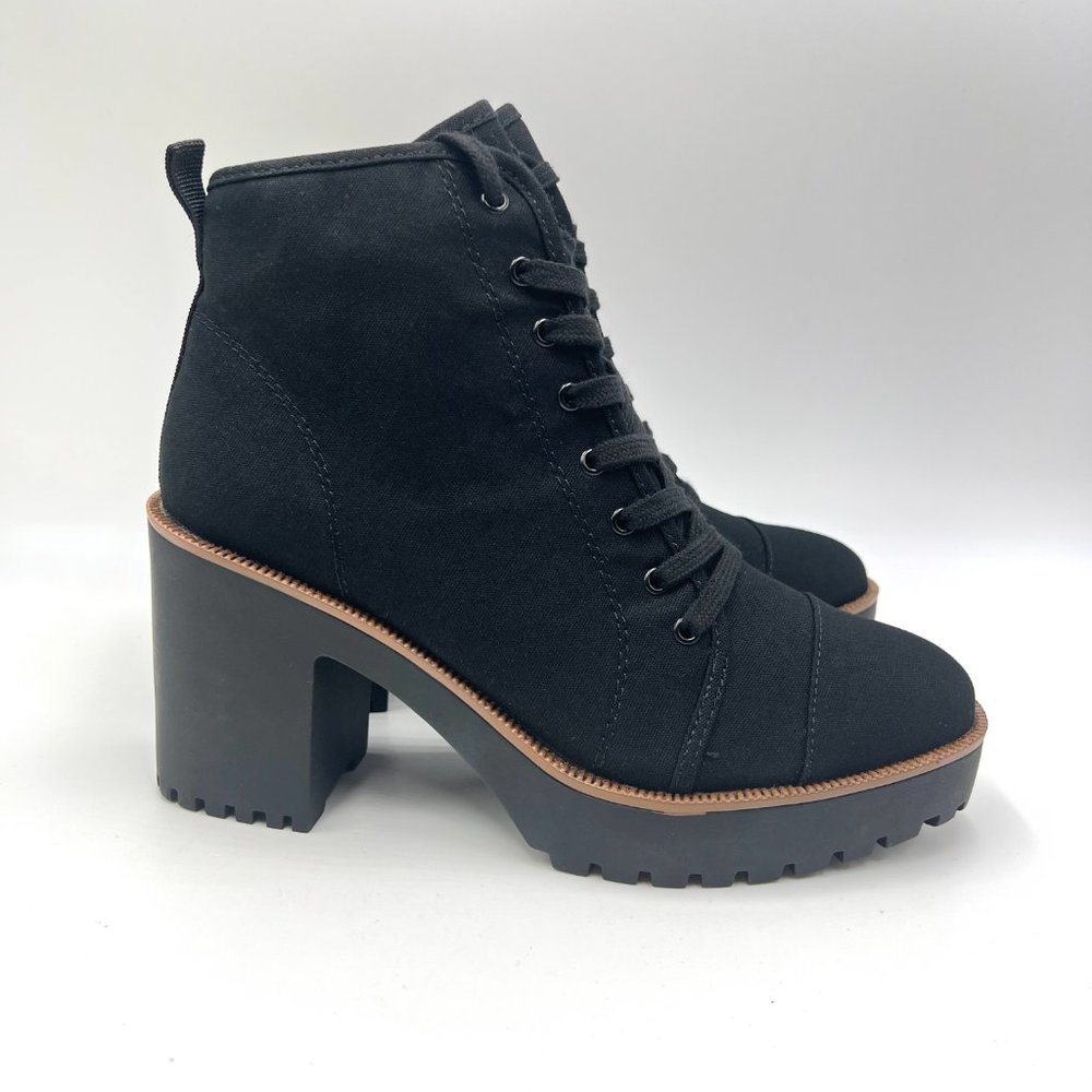 Chinese Laundry Womens Size 6.5 Black‎ Lug Sole Lace Up Heeled Combat Boots